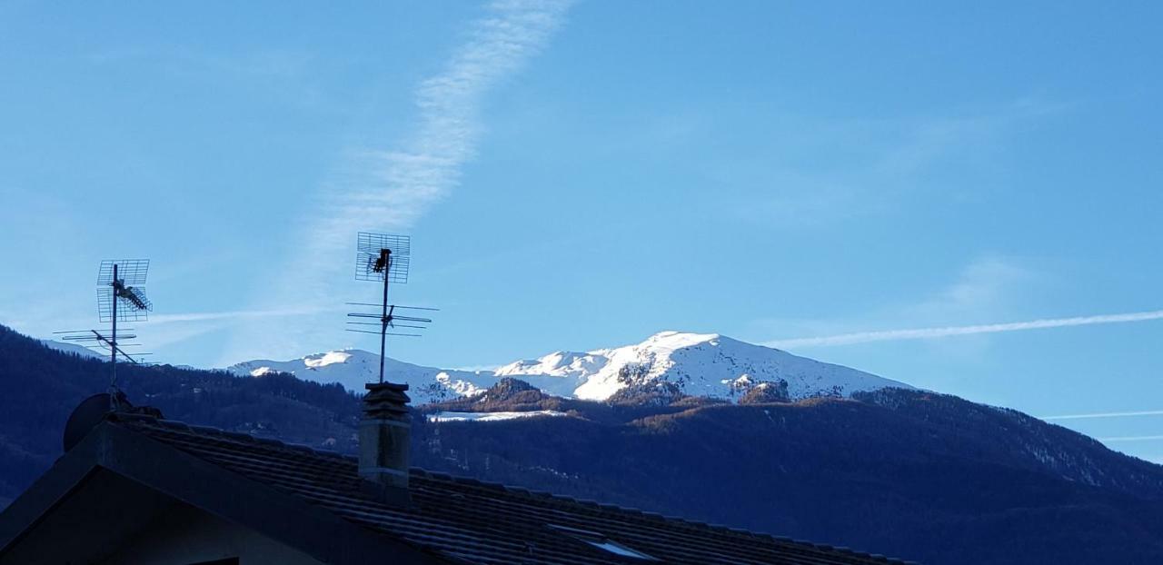 Le Chat A Pois Aosta Exterior photo
